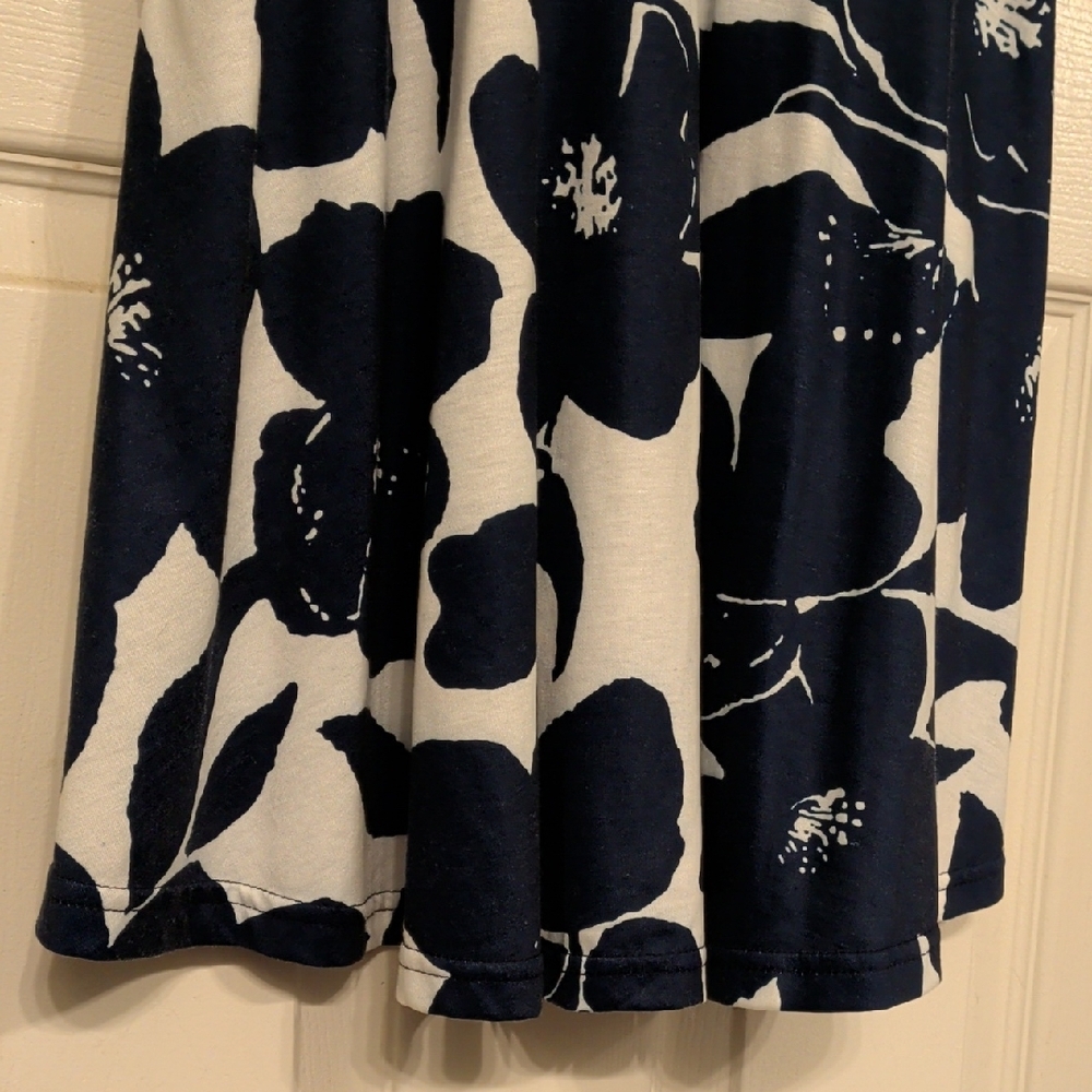 Pockets Dress! - Picture 6 of 7